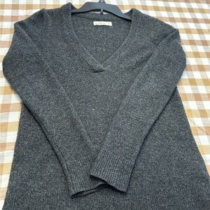 Abercrombie & Fitch Charcoal Knit Sweater